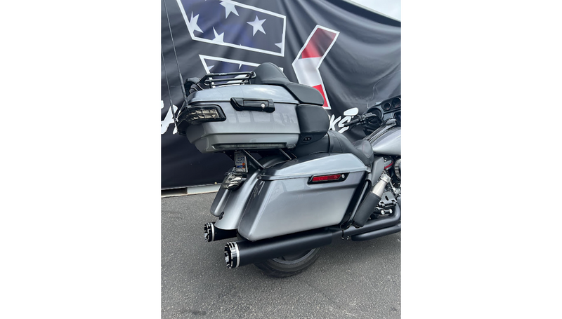 KHROME WERKS 4.5" HP Plus Mufflers for Touring - Matte Black with Tracer Tip - FL 2017+ - 202835