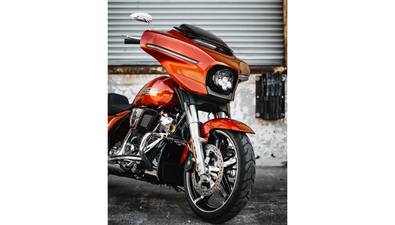 CUSTOM DYNAMICS LED Headlight - Shark Demon - FLHX/SE '23-'25 - SD2-23BAT-W
