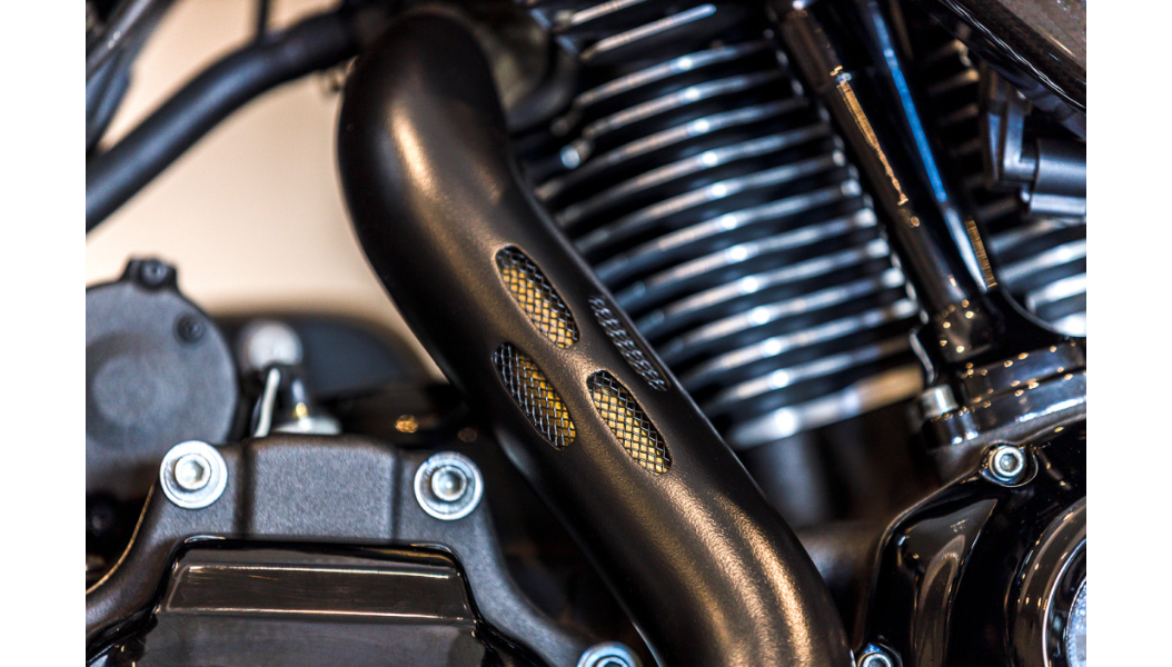 S&S CYCLE S&S Cycle Diamondback 2-1 50 State Exhaust System, Guardian Black with Black Endcap for 2017-'22 M8 Touring Models - 550-1027A - PartsOutlet.com.au