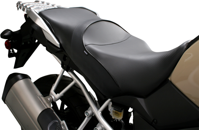 SARGENT World Sport* Performance Seat - Black - Carbon FX - Regular - V-Strom 1000 '14-'19 WS-625-19 - PartsOutlet.com.au