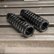 ARLEN NESS SPEEDLINER FOOTPEGS, BLACK - STANDARD MALE MOUNT - 400-034 - PartsOutlet.com.au