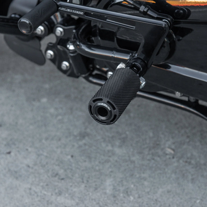 ARLEN NESS CUSH FOOTPEGS, BLACK - 18-SOFTAIL DRIVER - 400-032 - PartsOutlet.com.au
