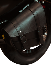 WILLIE & MAX LUGGAGE Blackjack Swingarm Bag - Dual Shock - Black 59778-05