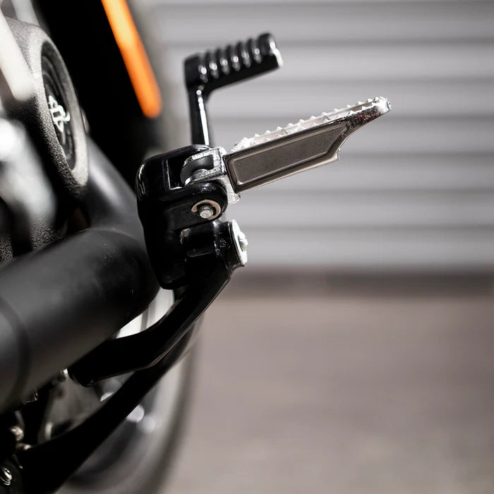 BILTWELL Mushman Step Footpegs - Polished - Softail '18+ - 7002-302-03 - PartsOutlet.com.au