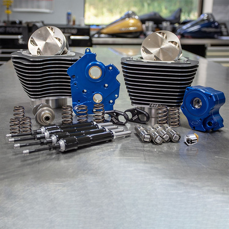 S&S CYCLE Power Package - 124" CI Oil Cooled, Chain Drive with Highlighted Fins and Black Pushrod tubes for 107" M8 Harley-Davidson '17-'23 - 310-1056B