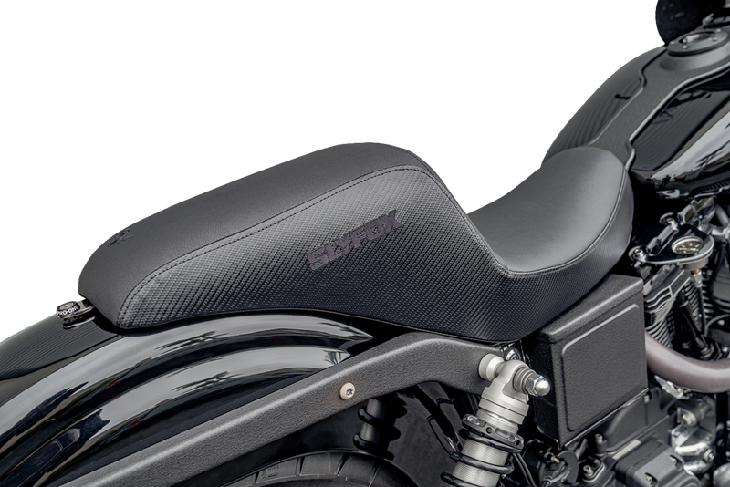 SLYFOX Drifter Seat - Black Logo - Black Vinyl w/ Slipstop - Carbon Fiber - Dyna '96-'03 4683A-slyfox