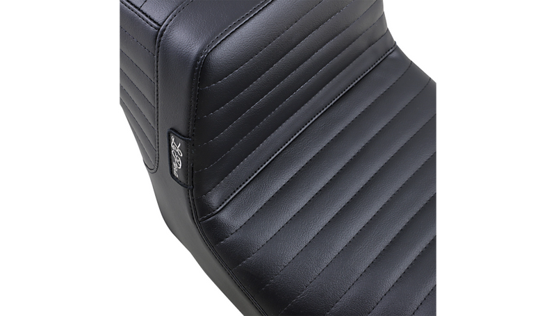 LE PERA Tailwhip Seat - Pleated - FL '08+ LK-587PT - PartsOutlet.com.au