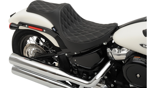 DRAG SPECIALTIES Predator III Seat - Double Diamond - Silver Thread -Softail '18-'23 - 0802-1146 - PartsOutlet.com.au