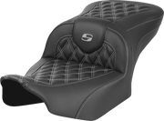 SADDLEMEN RoadSofa Seat - without Backrest - Carbon Fiber - Lattice Stitch - Gray Stitch - FLTR/FLHX '23-'24 - 823-07-20602 - PartsOutlet.com.au