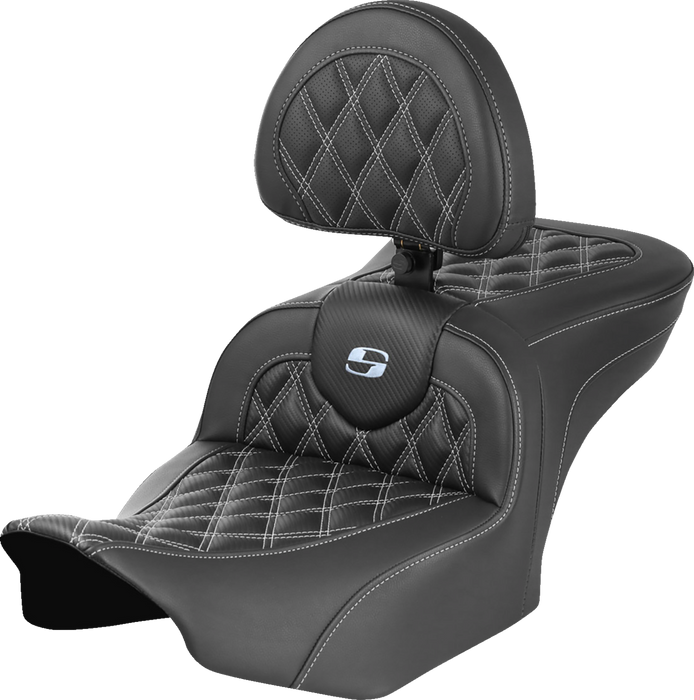 SADDLEMEN RoadSofa Seat - with Backrest - Carbon Fiber - Lattice Stitch - Silver Stitch - FLTR/FLHX '23-'24 - 823-07-206B5 - PartsOutlet.com.au