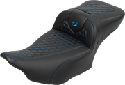 SADDLEMEN Roadsofa* Extended Reach Seat - with Backrest - Honeycomb - Blue Stitch - FLTR/FLHX '23-'24 823-07-190B1