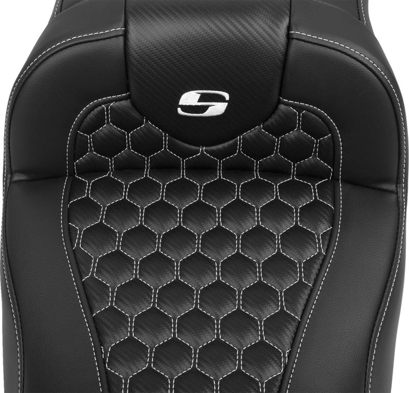 SADDLEMEN Roadsofa* Extended Reach Seat - with Backrest - Honeycomb - White Stitch - FLTR/FLHX '23-'24 823-07-190B6