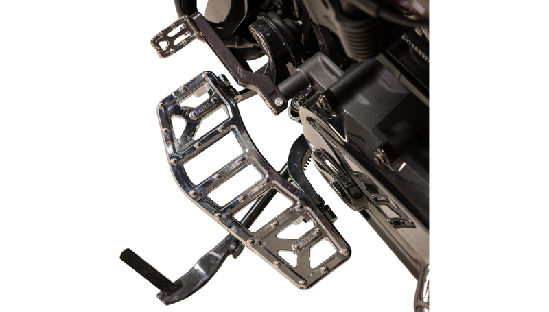 THRASHIN SUPPLY Aggressor Floorboards - Chrome - FL '07-'25 - TSC-2219-3