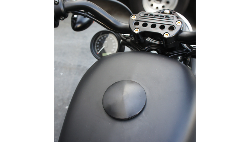 JOKER MACHINE Knurled Gas Cap - Black - Harley-Davidson 1993-2023 - 10-444B - PartsOutlet.com.au