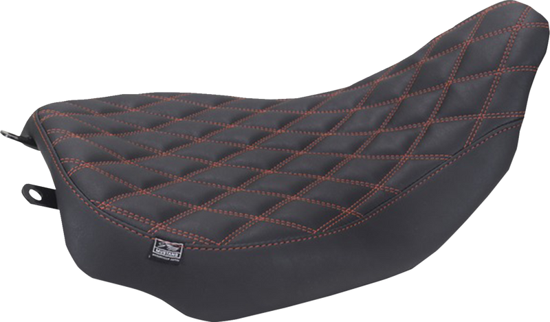 MUSTANG Runaround™ Solo Seat - Double Diamond - American Beauty Stitch - FLT/FLH '23-'25 88020AB