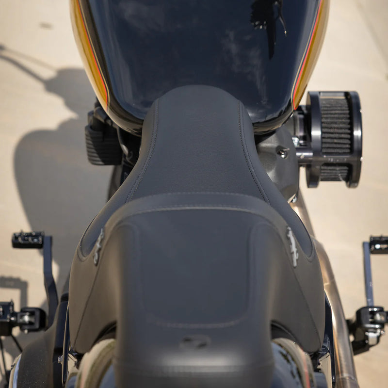 SADDLEMEN Thrashin ' Pro Series Seat - Smooth - FXLR/S/T '18-'25 - TS81829