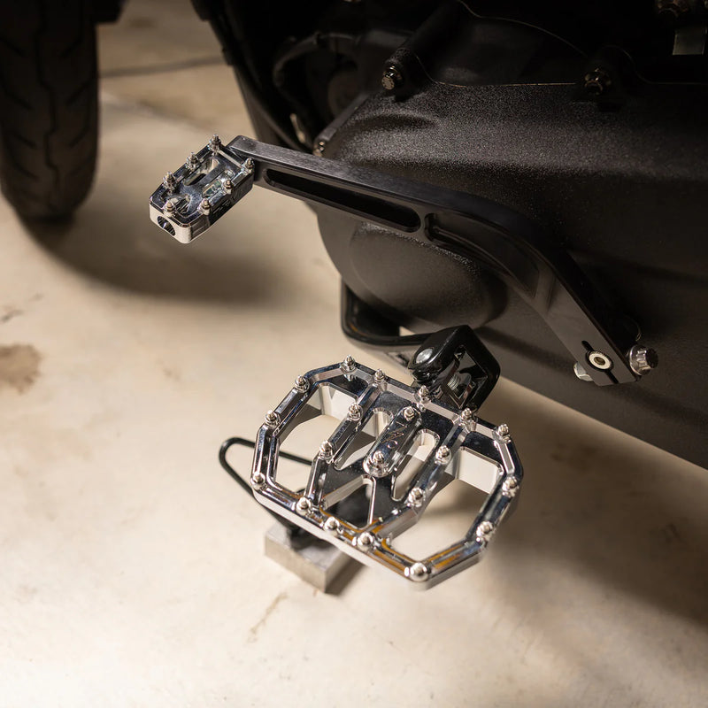 THRASHIN SUPPLY Mini Aggressor Floorboards - Chrome - Rear - Harley-Davidson '72-'25 - TSC-2031-3-D