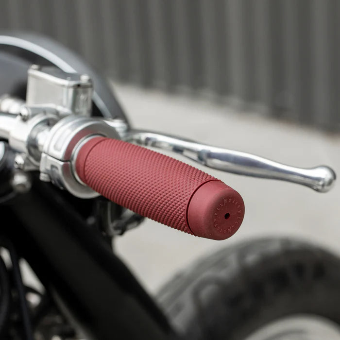 BILTWELL Grips - Recoil - 1" - Oxblood 6703-0301