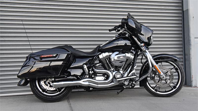BASSANI XHAUST Road Rage II 2-Into-1 Mid-Length Exhaust System - '07-'16 Bagger - Chrome 1F62C