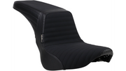 LE PERA Kickflip Seat - Pleated Grip - Softail '18+ LYR-590PTGP - PartsOutlet.com.au