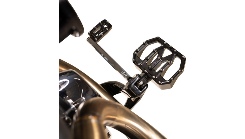 THRASHIN SUPPLY Mini Aggressor Floorboards - HD Male Mount '72-'25 - TSC-2031-1-D