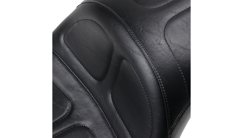 LE PERA Maverick Daddy Long Legs Dual Seat. Fits Softail Deluxe & Heritage Softail Classic 2018up - LYX-910DL - PartsOutlet.com.au