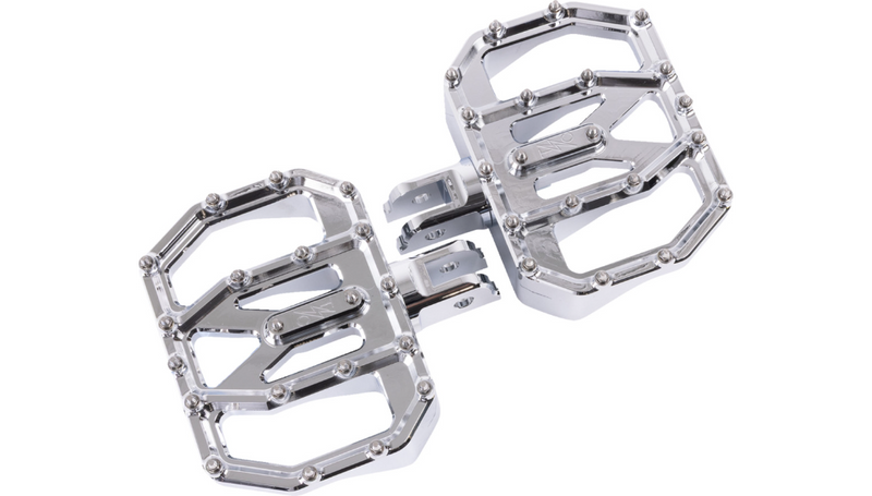 THRASHIN SUPPLY Mini Aggressor Floorboards - Chrome - Front - Softail '18-'25 - TSC-2031-5-SF
