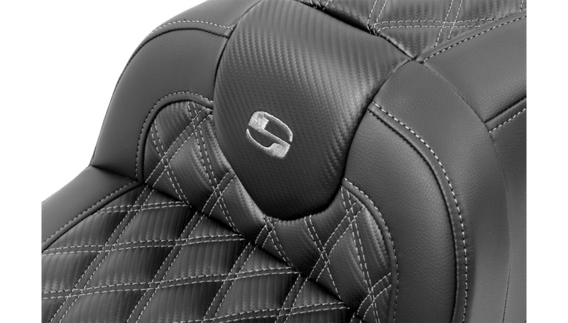 SADDLEMEN RoadSofa Seat - with Backrest - Carbon Fiber - Lattice Stitch - Gray Stitch - FLTR/FLHX '23-'25 - 823-07-206B2