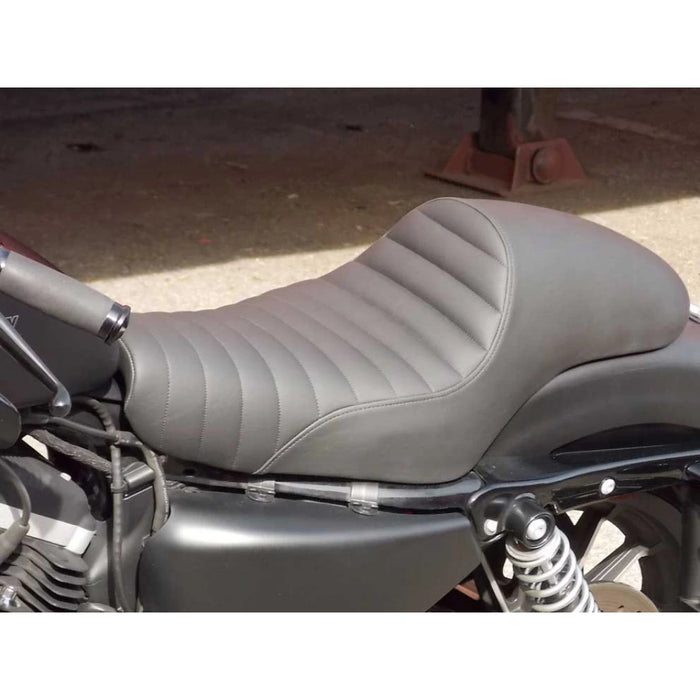 SADDLEMEN Americano Tuck And Roll Seat - Sportster XLR 2004-2020 - 807-11-0933