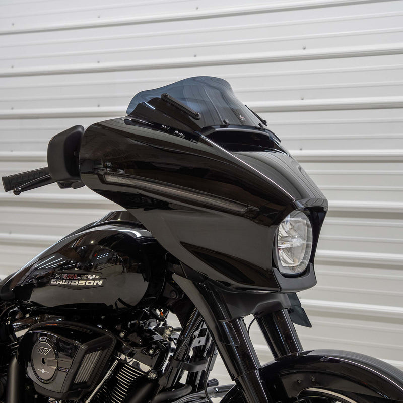 KLOCK WERKS Flare Windshield - 6-1/2" - Dark Smoke - FLHX 2024+ - KWW-01-0722-DS