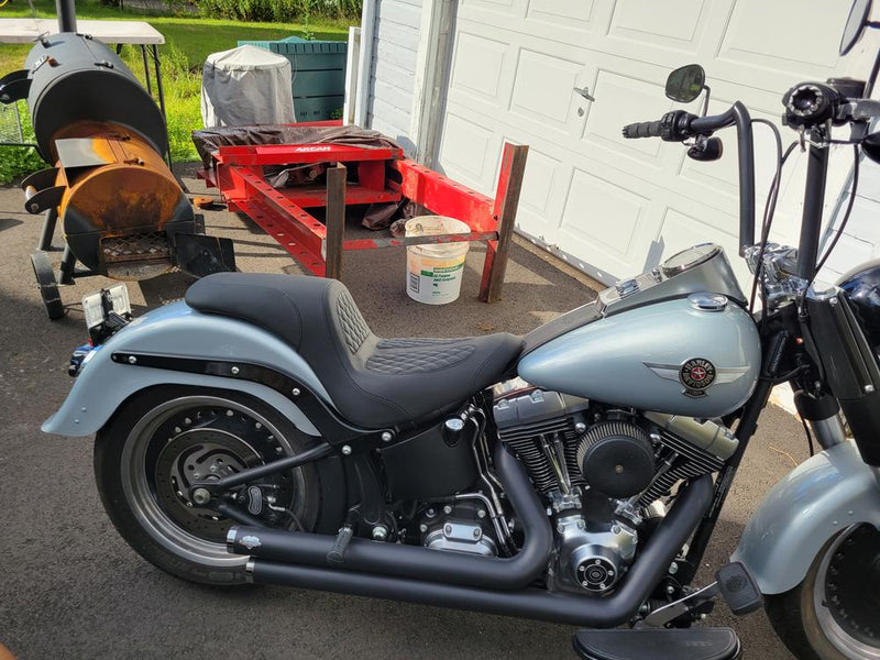 MUSTANG Fastback Perewitz Seat - Harley-Davidson Softail 200mm Tyre -  '06-'17 - 76982