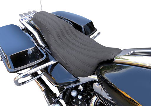 SADDLEMEN Knuckle 2-Up Seat - FL '08-'23 HD Touring - Street/ Road/ Electra - 808-07B-047K - PartsOutlet.com.au