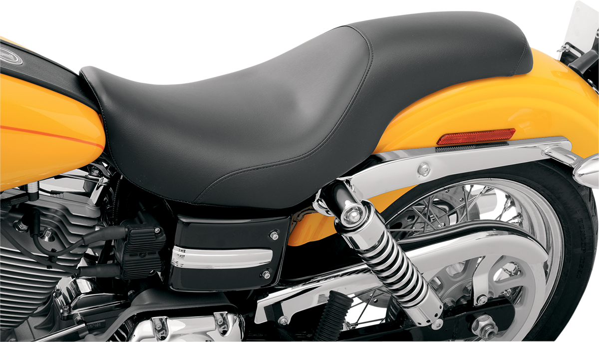 SADDLEMEN Profiler Seat - Dyna '06-'17 - 806-04-047 - PartsOutlet.com.au