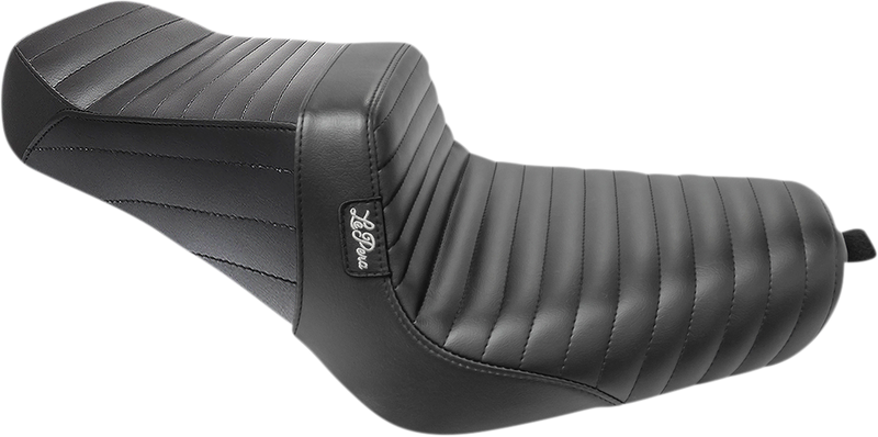 LE PERA Tailwhip Seat - Pleated - XL '10+ LK-586PT - PartsOutlet.com.au
