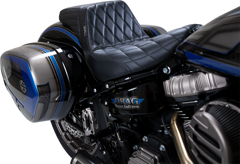 LE PERA Kickflip Seat - Diamond - Softail '18+ Low Rider / Sport Glide LYR-590DM - PartsOutlet.com.au