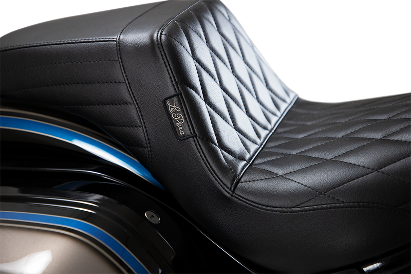 LE PERA Kickflip Seat - Diamond - Softail '18+ Low Rider / Sport Glide LYR-590DM - PartsOutlet.com.au