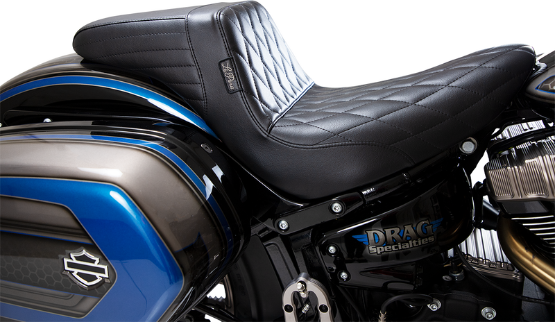 LE PERA Kickflip Seat - Diamond - Softail '18+ Low Rider / Sport Glide LYR-590DM - PartsOutlet.com.au
