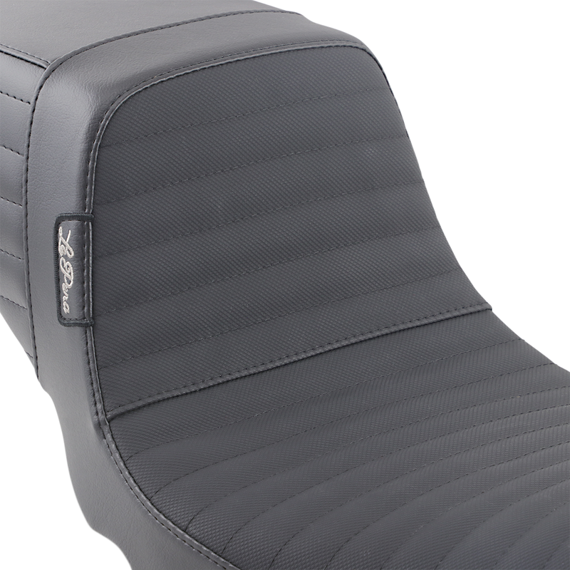 LE PERA Kickflip Daddy Long Legs Seat - Pleated Grip - FX '06+ LK-591DLPTGP - PartsOutlet.com.au