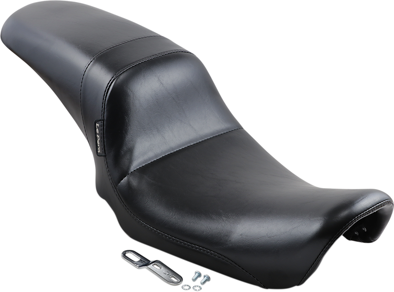 LE PERA Daytona Sport Dual Seat – Smooth. Fits Dyna 2006-2017 - LK-510 - PartsOutlet.com.au