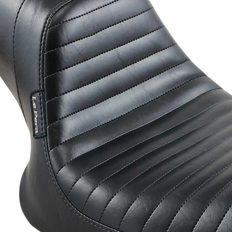 LE PERA Daytona Sport Seat - Pleated L-541PT - PartsOutlet.com.au