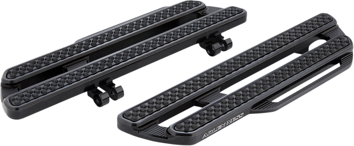 ARLEN NESS METHOD® FLOORBOARDS, BLACK - 18-up M8 SOFTAIL - 410-018