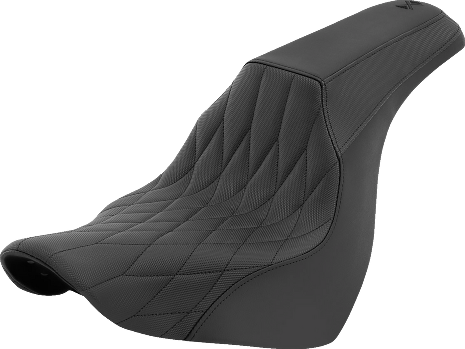 SADDLEMEN FXR Division Signature Series Seat - Black Diamond - FXLR/FLSB '18-'23 - FD81829