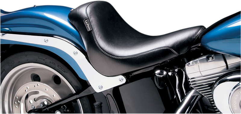 LE PERA Silhouette Deluxe Solo Seat. Fits Softail 2006-2017 With 200 OEM Rear Tyre - LK-800 - PartsOutlet.com.au