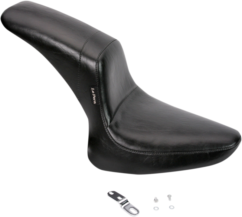 LE PERA Daytona Sport Dual Seat – Smooth. Fits Softail 2006-2017 With OEM 200 Rear Tyre - LK-540S - PartsOutlet.com.au