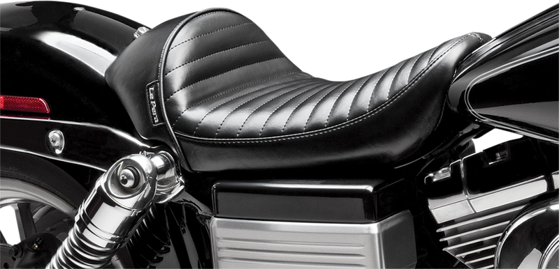 LE PERA Stubs Cafe Pleated Seat - FXD '06-'17 LK-421PT - PartsOutlet.com.au
