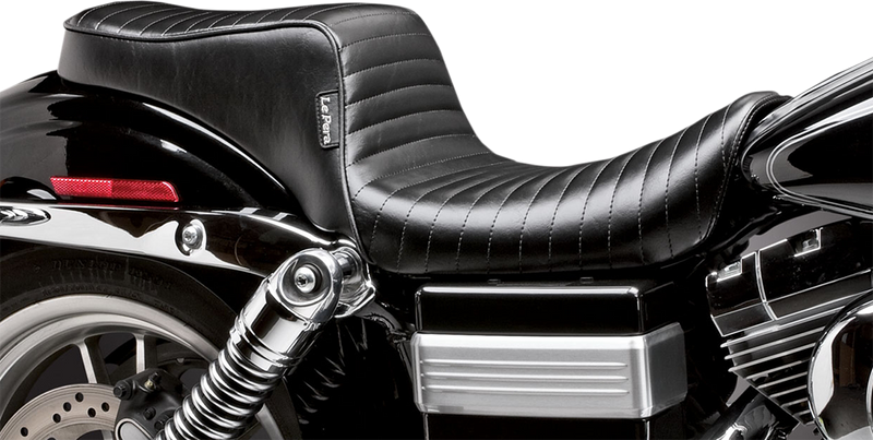 LE PERA Cherokee Seat - Pleated - FXDWG '96-'03 LN-023PT - PartsOutlet.com.au