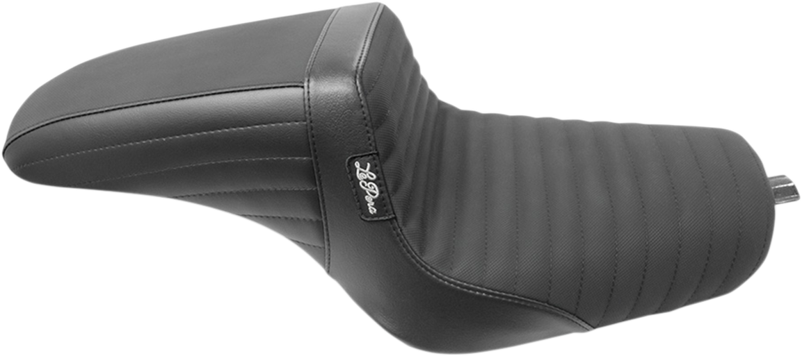 LE PERA Kickflip Dual Seat With Pleated Gripper Tape. Fits Sportster 2004-2006 & Sportster 2010-2021 Models With Either 3.3 Or 4.5 Gallon Tank - LK-596PTGP