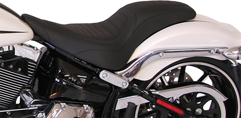 MUSTANG Tripper Fastback Seat- Ribbed - Harley-Davidson Breakout FXSB 2013-2017 - 76781 - PartsOutlet.com.au